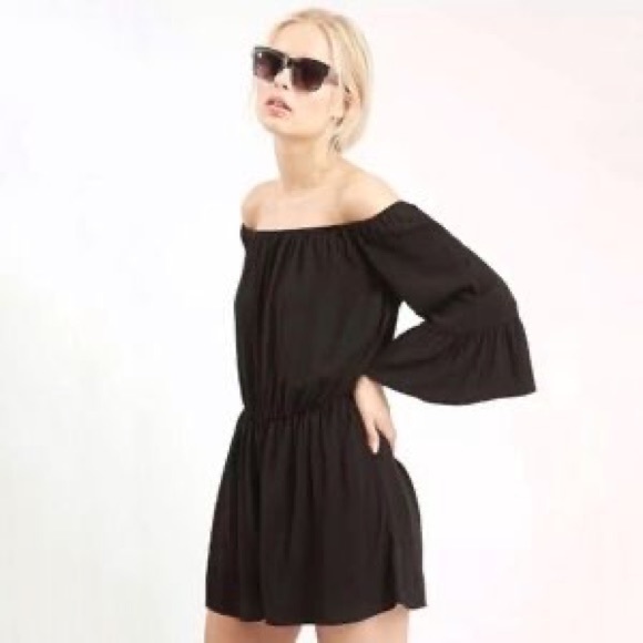 Topshop Off-the-shoulder romper - Picture 5 of 5
